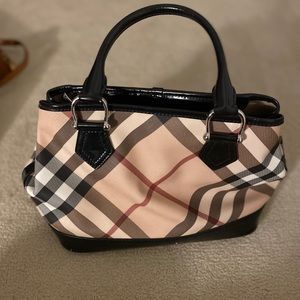 Burberry Nova Check